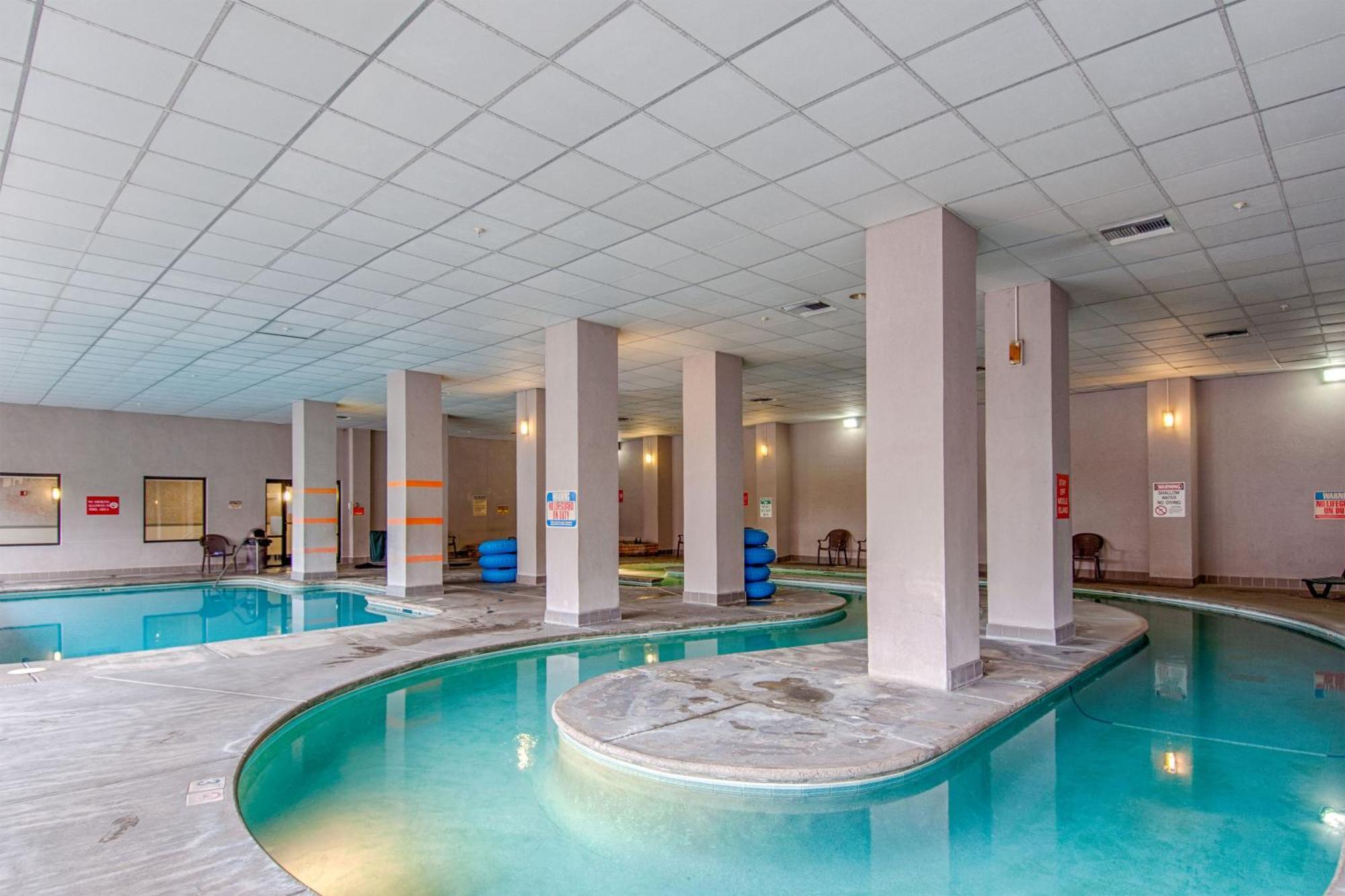 Park Tower Inn Пиджен-Фордж Экстерьер фото